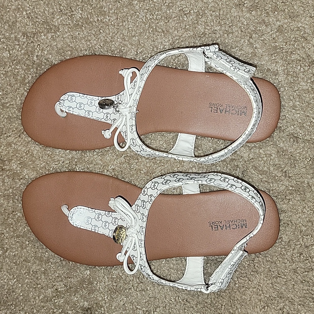 Sandals - Picture 4 of 4